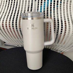 THE STANLEY QUENCHER H2.0 FLOWSTATE™ TUMBLER | 40 OZ